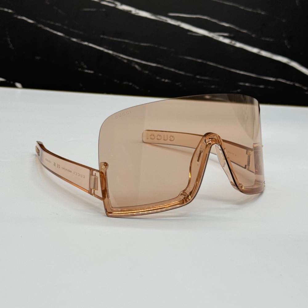 NEW GG1631S 010 GUCCI SUNGLASSES SHIELD CREAM EYEWEAR GUCCI MASK EYEWEAR - Picture 5 of 13